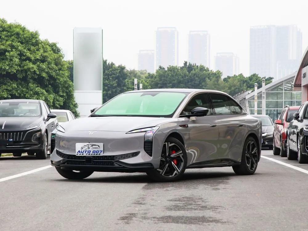 Хонгки ЕХ7 електрични аутомобил